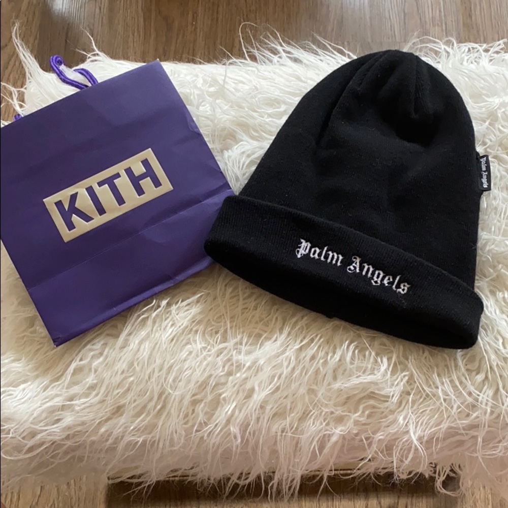 Palm Angels x Kith Beanie & suede Kith dust bag ((PERFECT FOR WINTER))